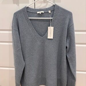 Vince V-Neck Sweater - Cashmere Soft Blue size L